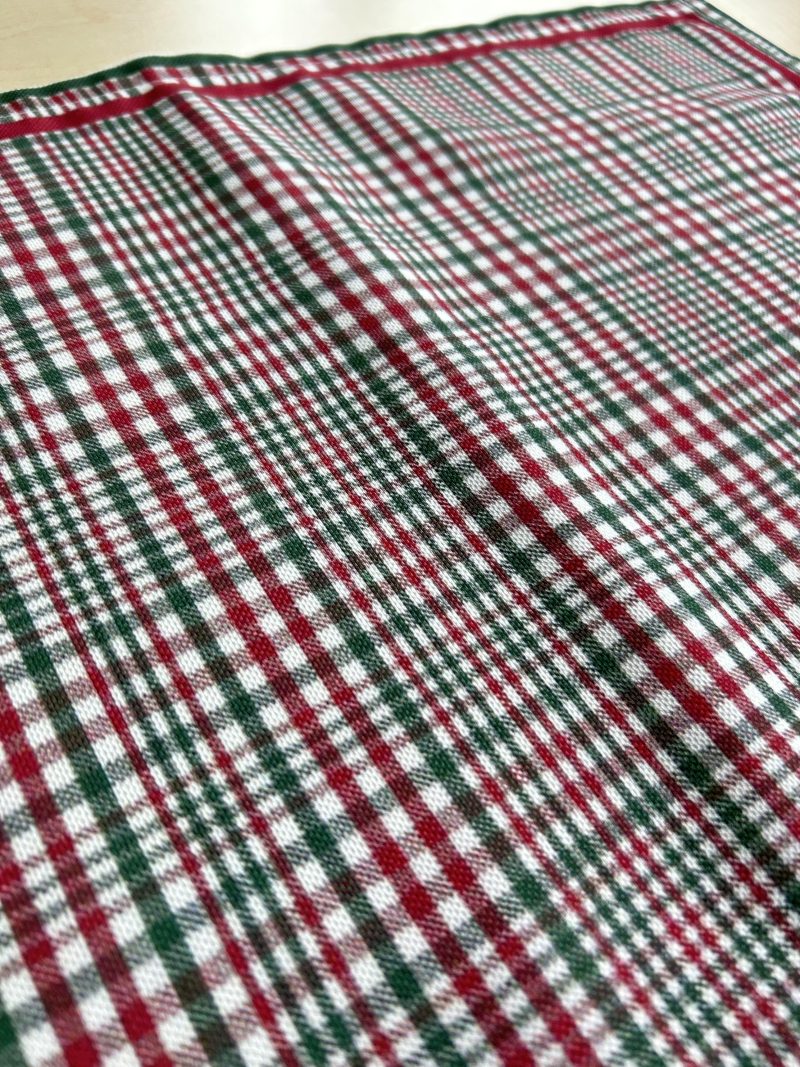 Plaid Holiday or Cookout Table Cloth, Rectangular, 55"x86" - Image 6