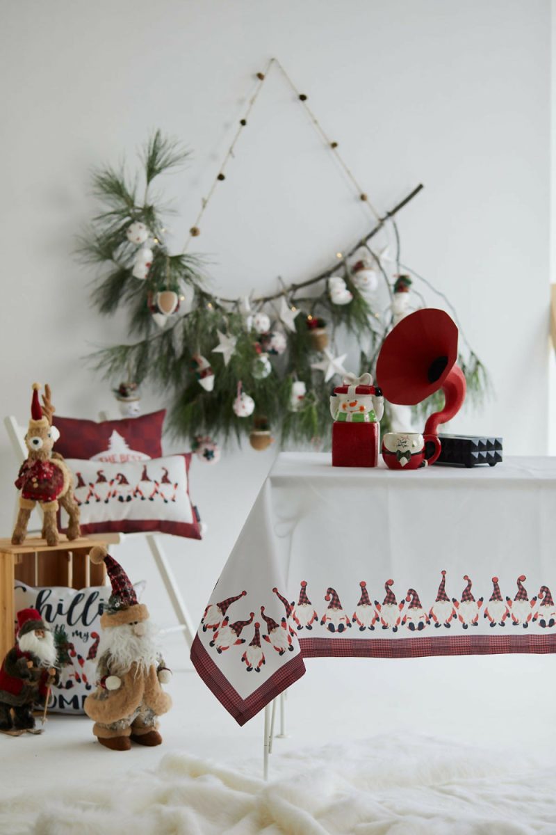 Christmas Cute Gnomes Tablecloth