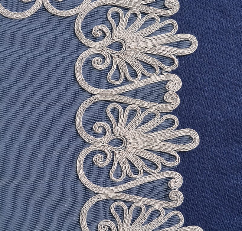 Angel Whisper Runner Set, Mantle Set, Dining Room and Home Decoration, Doilies - 5pc Set - Image 9