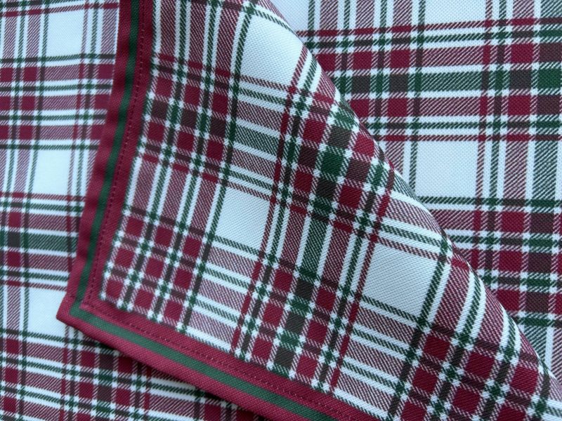 Plaid Holiday or Cookout Table Cloth, Rectangular, 55"x86" - Image 3